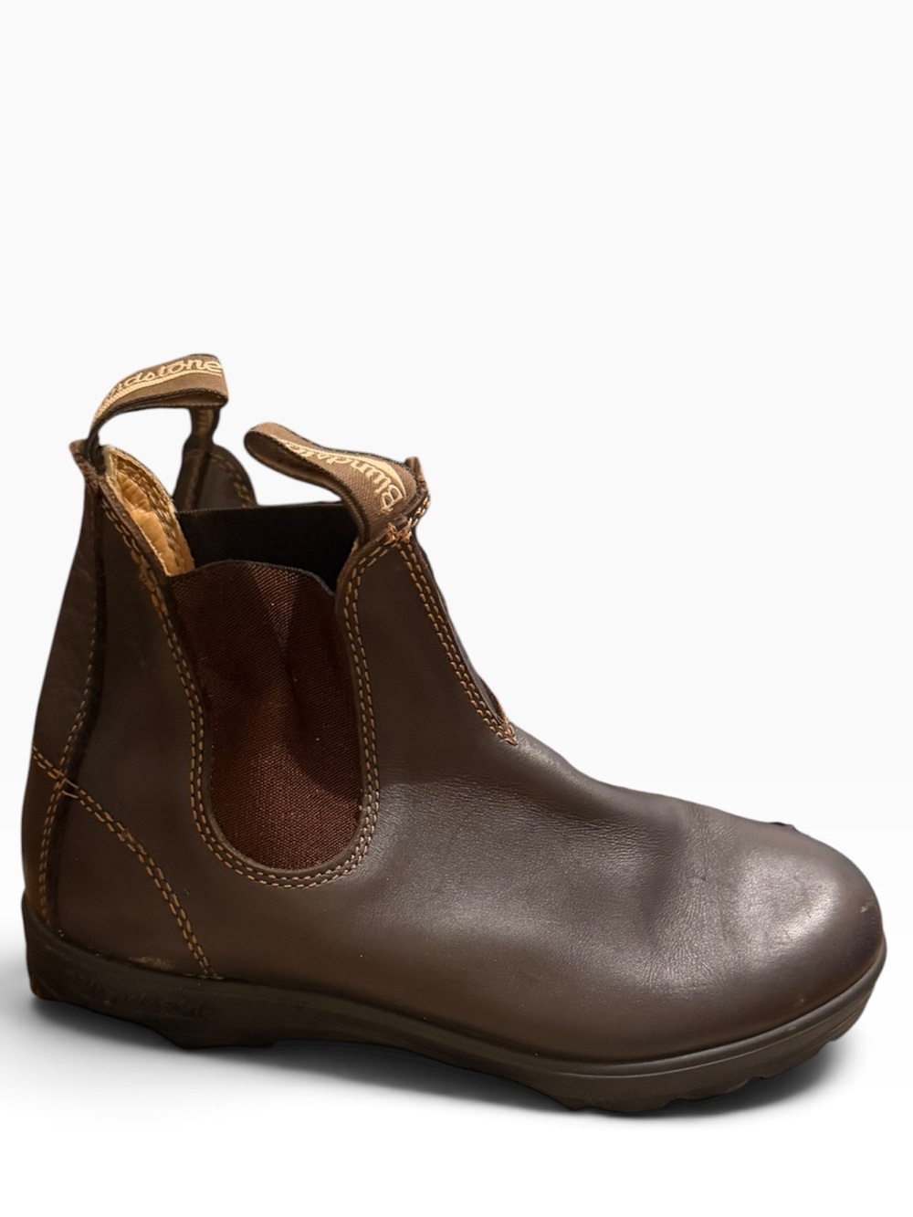 Blundstone 550 Classics Chelsea Boots -
Walnut Brown size 6.5